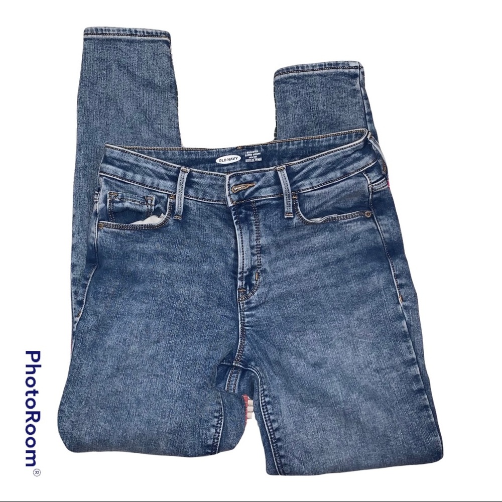 Old Navy Rockstar Super Skinny Acid wash Jeans size 4 Petite